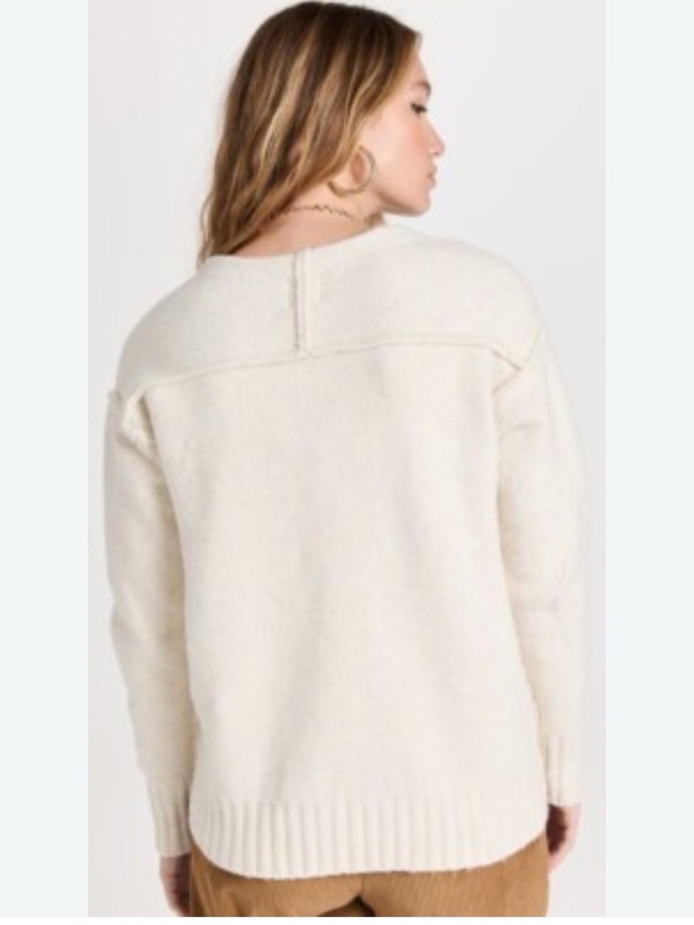 Free People beige long-sleeved crew neck sweater, size M 100% cashmere.